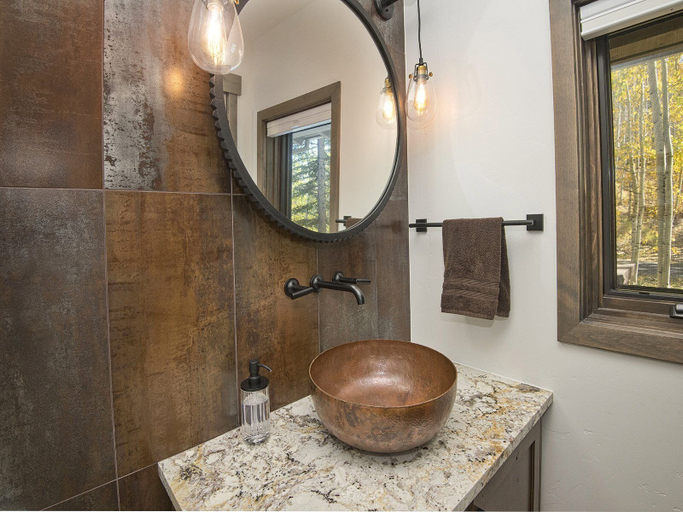 Bathroom 3, Greenhill Court Chalet, Eagle