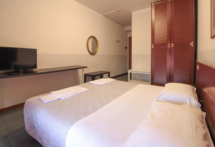Bedroom 2, Hotel Rose & Crown, Reggio Nell'Emilia