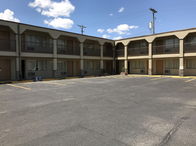 Exterior & Views 2, Hutchinson Inn, Reno