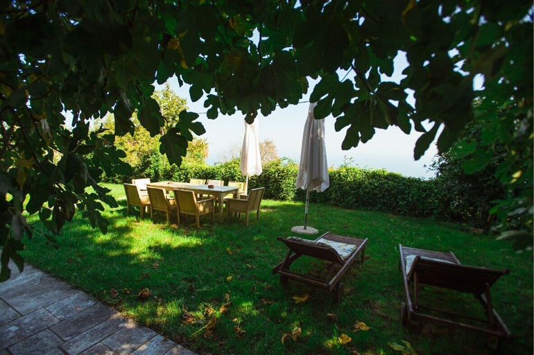 Garden 2, Eudora - Mansion, Thessaly