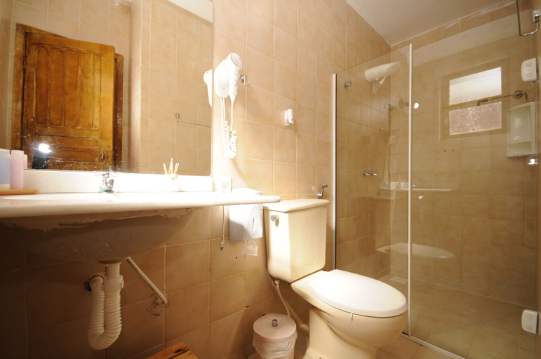 Bathroom 4, Pousada Cores de Buzios, Armação dos Búzios