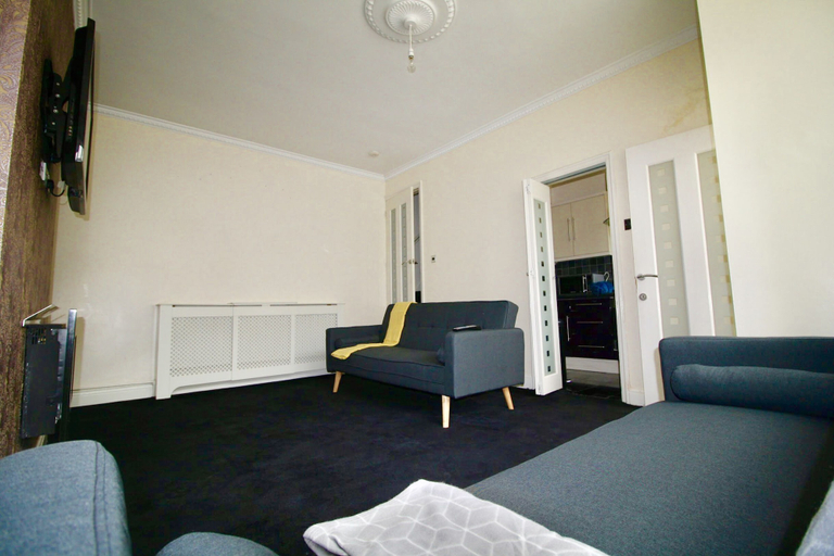 Others 5, StayHere 9, Leeds