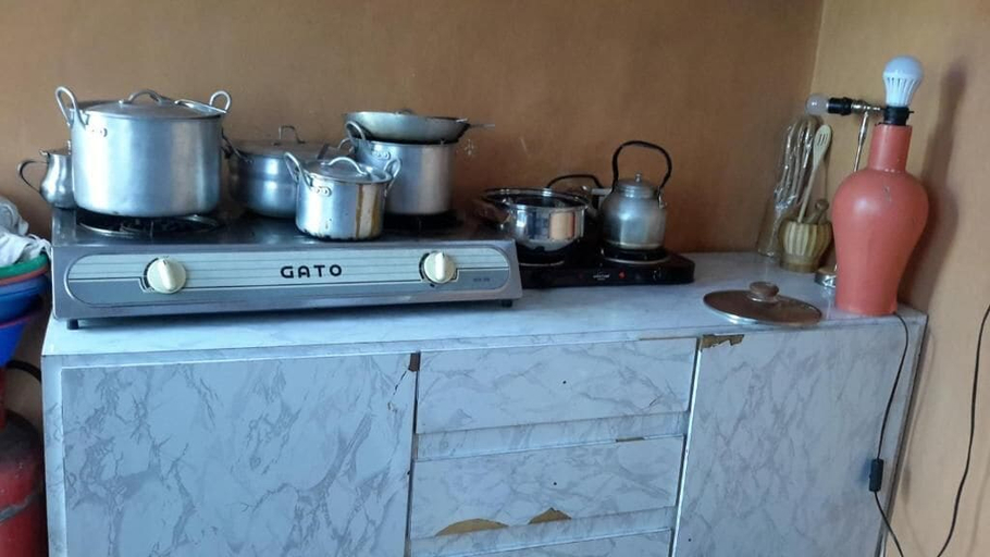 Others 4, Birhan Villa, Addis Abeba