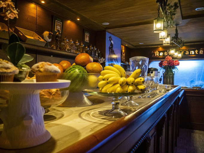 Food & Drinks 5, Hotel el Cóndor, Cortazar