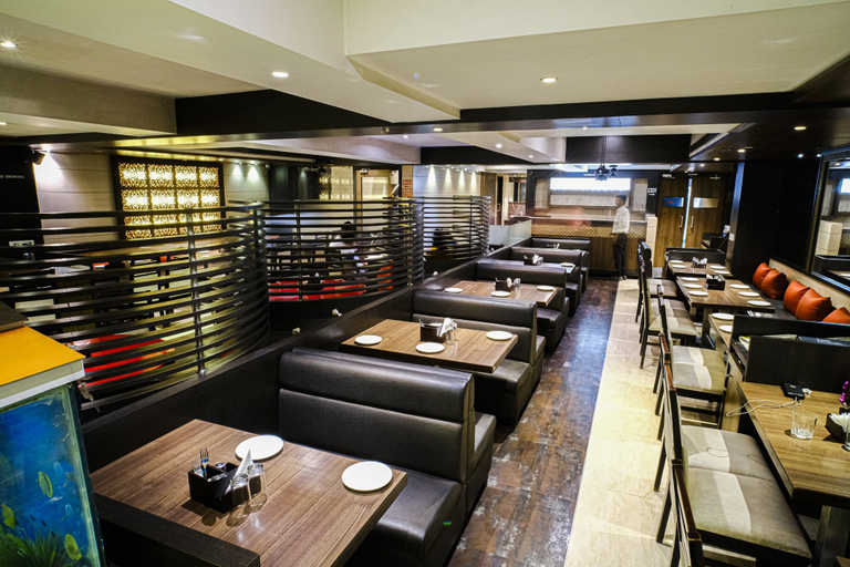 Food & Drinks 4, Hotel Royal Classic, Thane