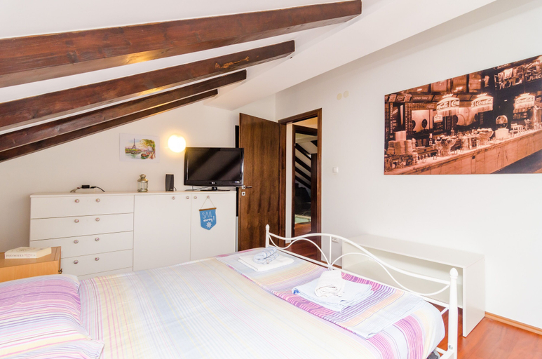 Bedroom 2, Apartment Villa Mikica, Dubrovnik