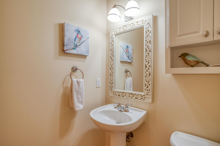 Bathroom 4, Ocean Perch, Lincoln