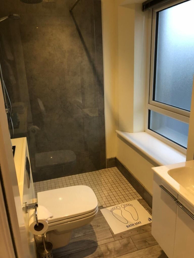 Bathroom 3, The Armada Inn, Causeway Coast and Glens