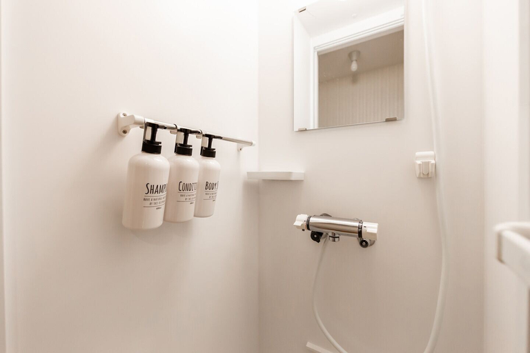 Bathroom 3, The Worldwide House, Sapporo