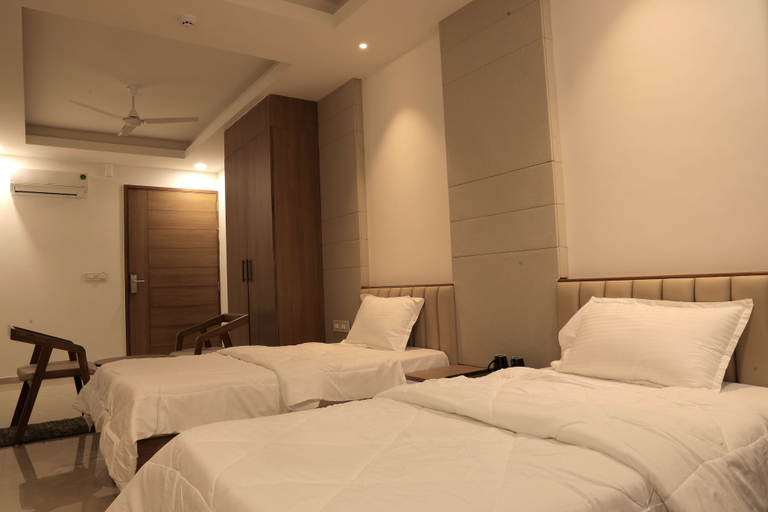 Bedroom 2, The Presidential Suites, Kachchh