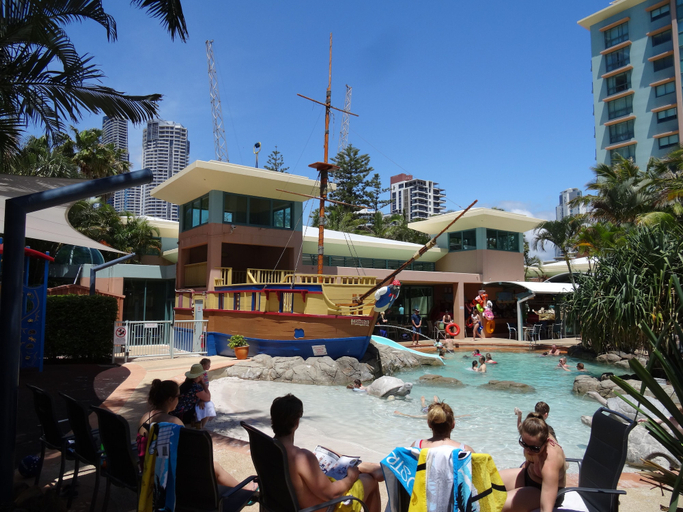 Exterior & Views 2, 2 and 3 Bedroom Apartments within Crown Towers, Gold Coast