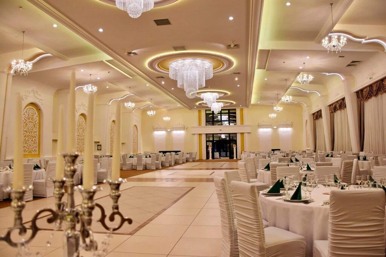Business Facilities 5, Hotel Polaris, Scheia