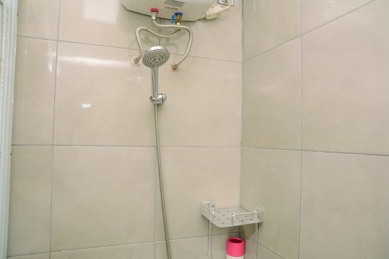 Bathroom 3, City View Studio Apartment at Menteng Square, Central Jakarta