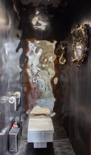 Bathroom 5, Chateau de Druon, Pyrénées-Atlantiques
