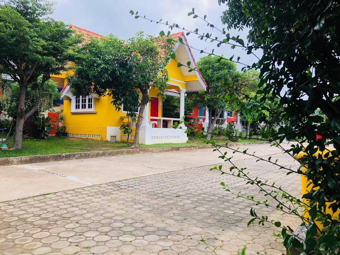 Exterior & Views 4, Baan Chom Chan Resort, Sattahip