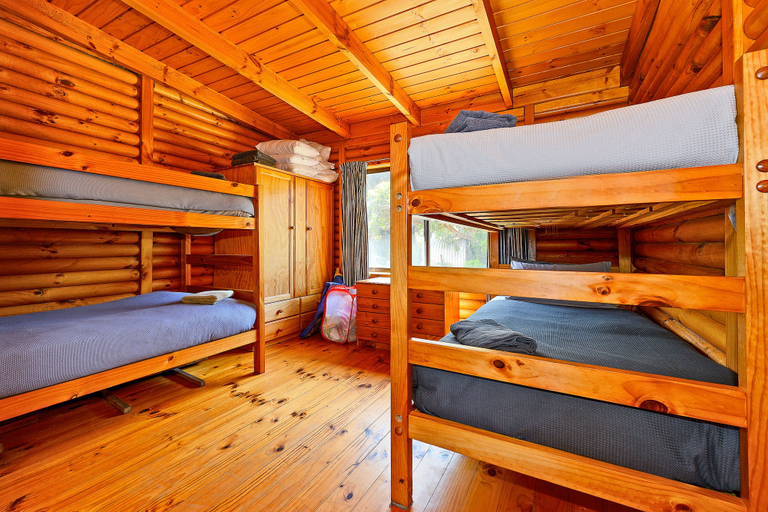 Bedroom 3, Cloudy Bay Cabin, Kingborough