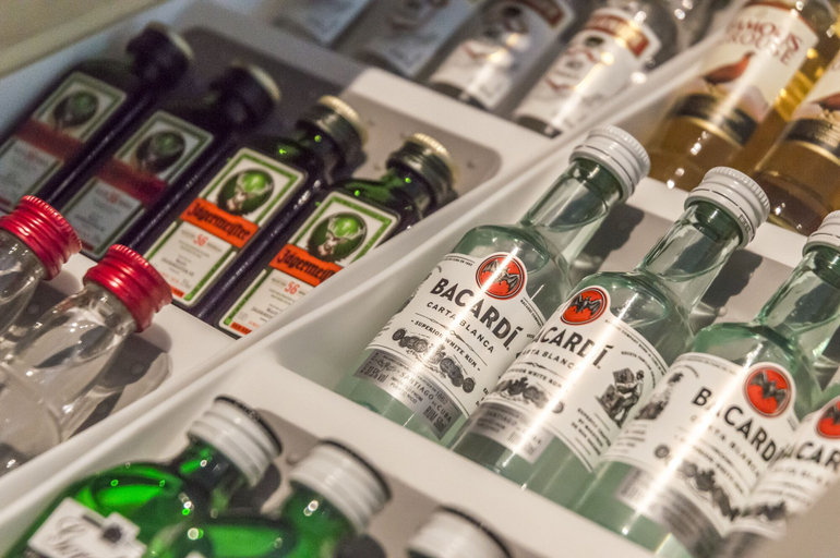 Food & Drinks 4, Tipyn O Haul - 1 Bed Apartment - Tenby, Pembrokeshire