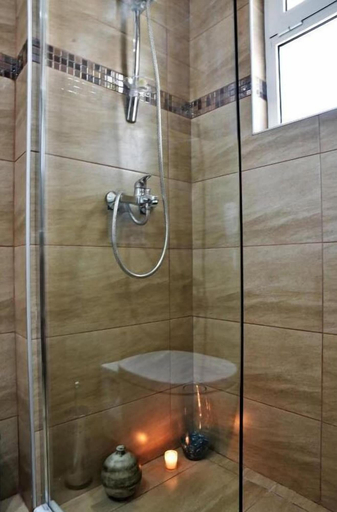 Bathroom 4, Marathon Hotel - All Inclusive, South Aegean