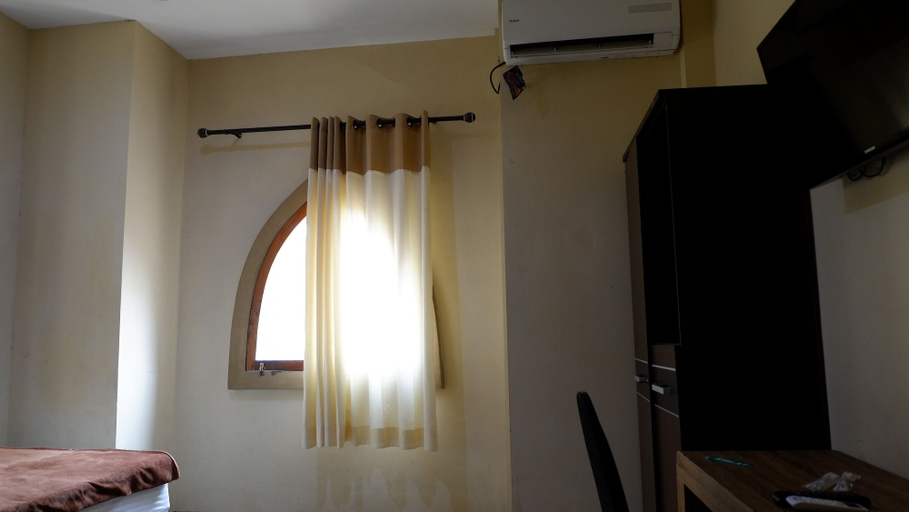 Bedroom 3, Hotel Larismanis Syariah, Semarang
