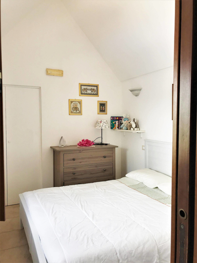 Bedroom 2, Trullo Rampone, Taranto