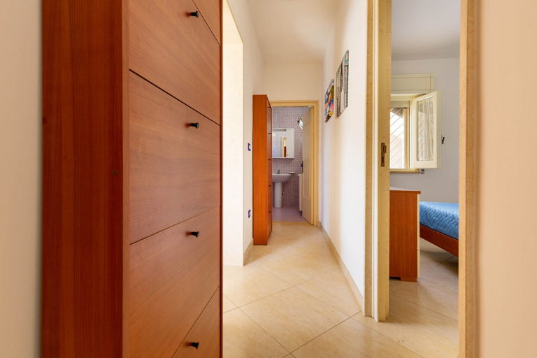 Room 2, 2100 Villetta Martina, Lecce