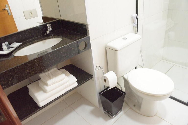 Bathroom 4, Asa Hotel, Piracicaba