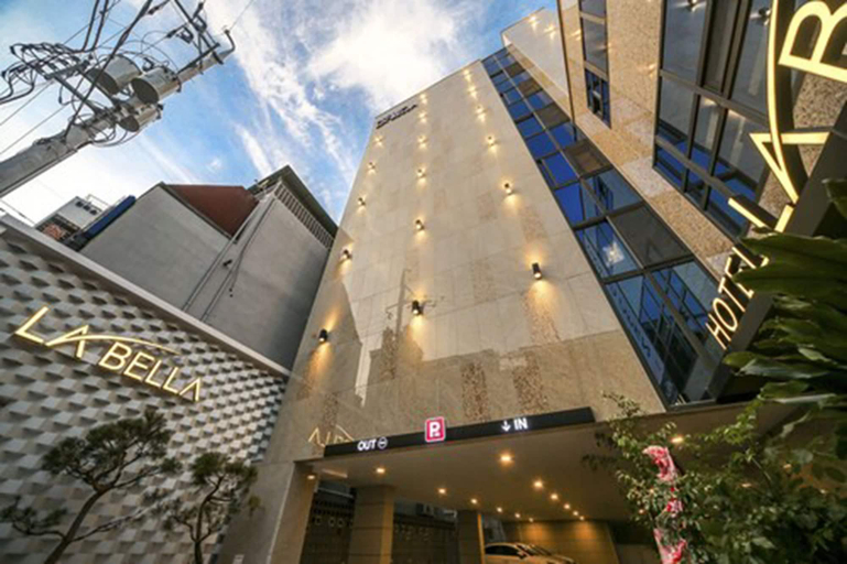 Exterior & Views 2, Hotel Labella, Buk