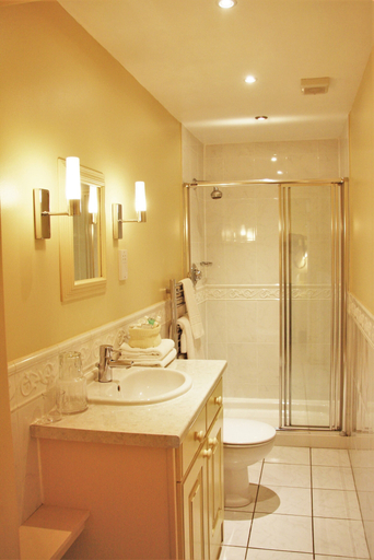 Bathroom 4, Rudha-Na-Craige, Argyll and Bute