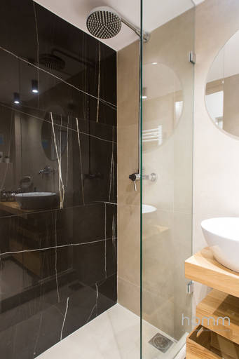 Bathroom 3, 39m² homm Modern Studio in Kolonaki, Attica