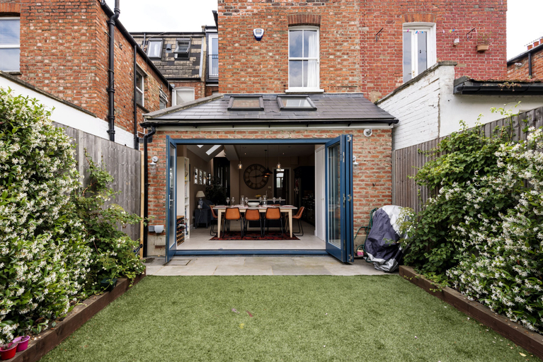 Exterior & Views, Spectacular Shepherds Bush Home Close to Westfield, London