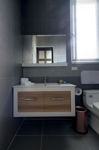Bathroom 5, Pod Labo , Hualien