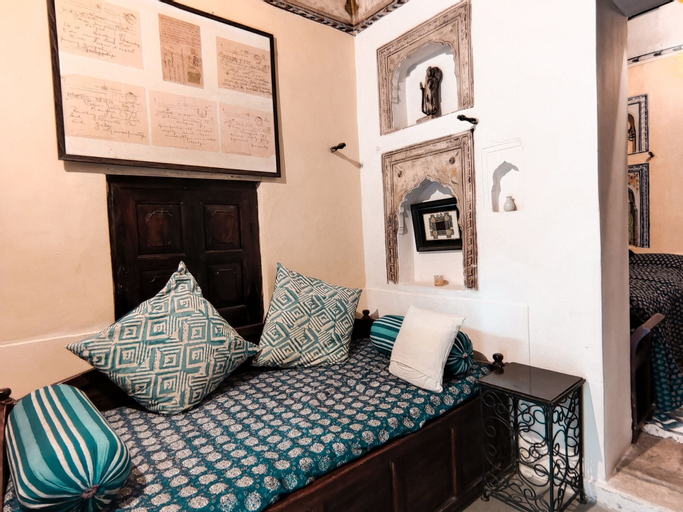 Bedroom 26