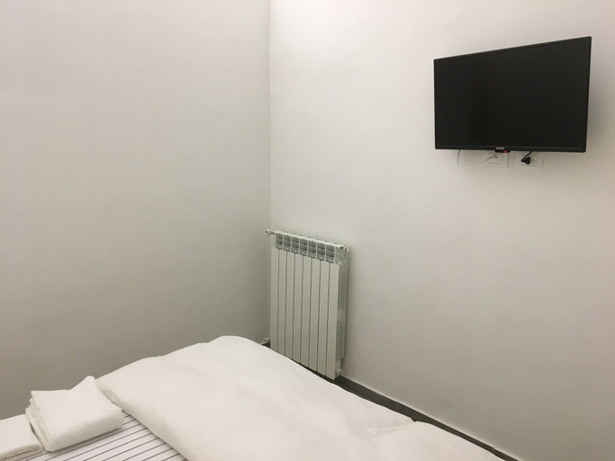 Bedroom 3, FraLePorte B&B, Palermo