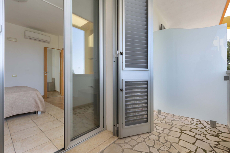 Exterior 4, 2831 Residence Solaris - Trilo Lux PP Fronte Mare by Barbarhouse, Lecce
