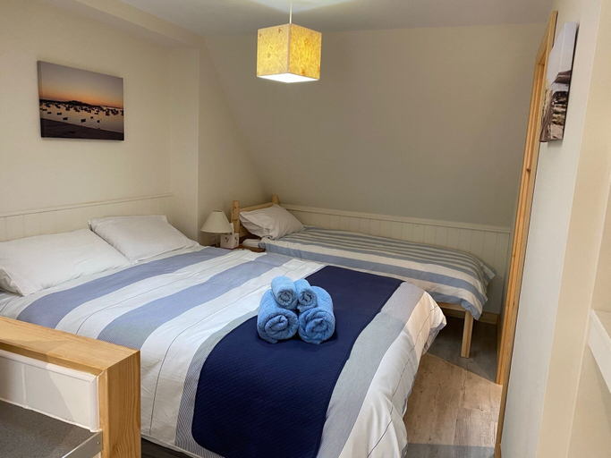 Bedroom 2, Appletree, Isles of Scilly