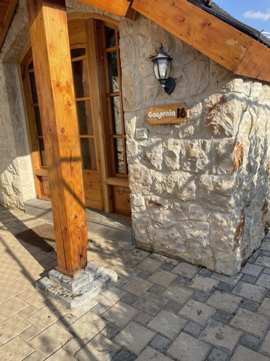Exterior & Views 2, Swizore, Koura