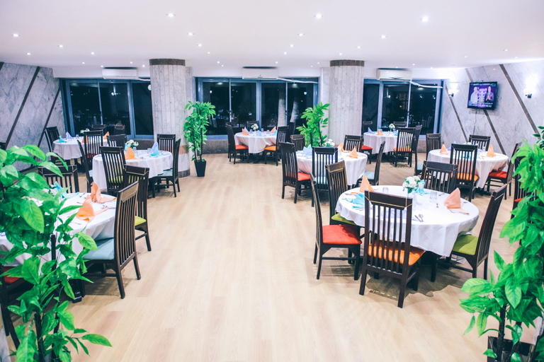 Food & Drinks 5, Jewel Maadi Cabins and Club, Giza