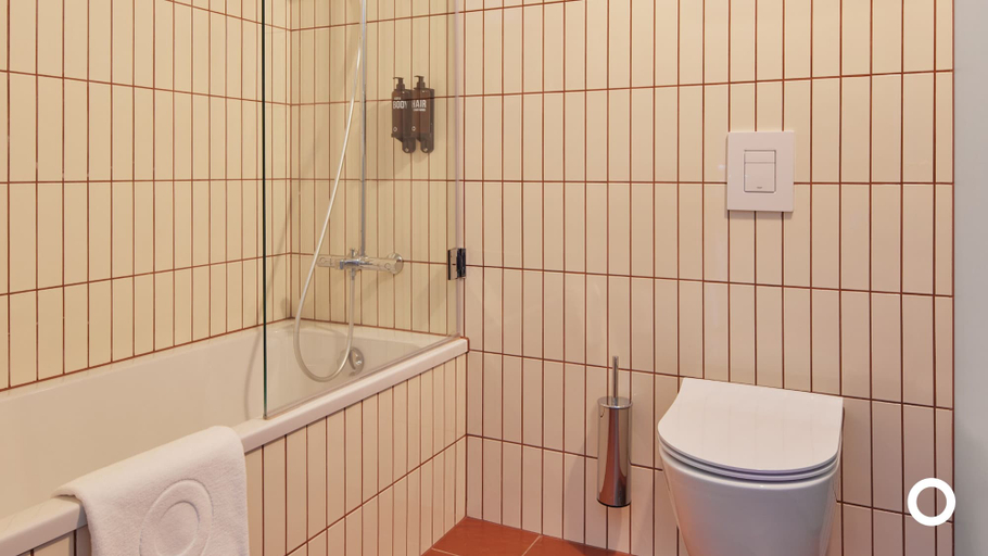 Bathroom 5, Grandi by Center Hotels, Reykjavík