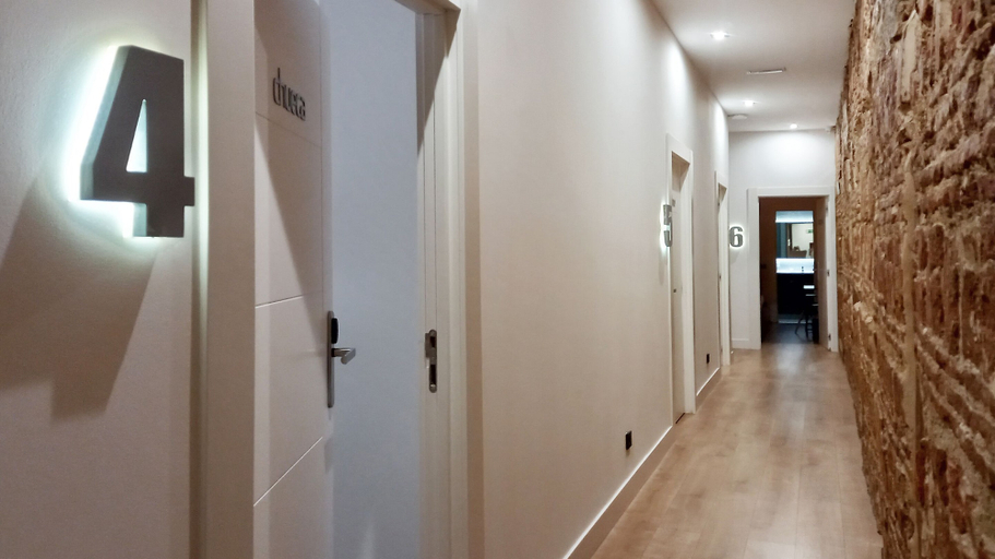 Others 5, Woohoo Rooms Chueca, Madrid