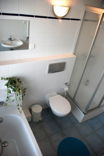 Bathroom 5, Apartmentpension am Stadtschloss, Potsdam