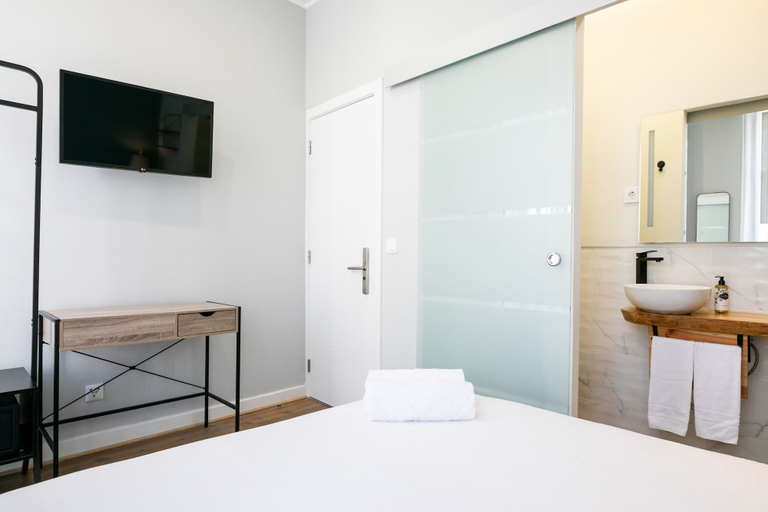 Bedroom 2, Lisboa 85 by RIDAN Hotels, Lisbon