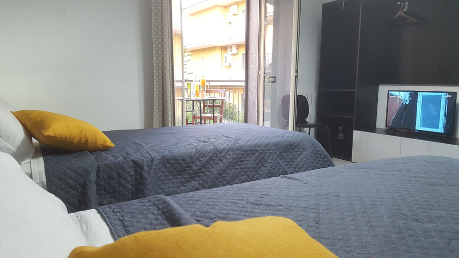 Bedroom 4, Idilliaco Inn, Catania