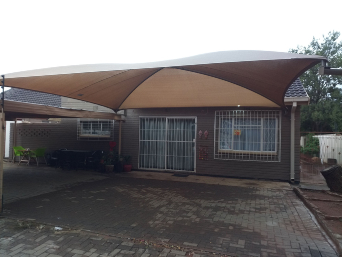 Exterior & Views 2, Caledon Overnight Rooms, Frances Baard