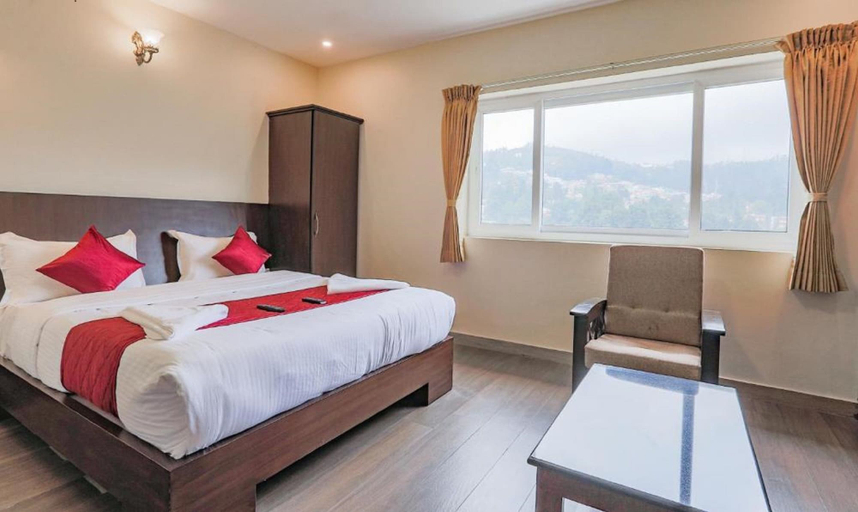 Bedroom 3, The Baron, The Nilgiris