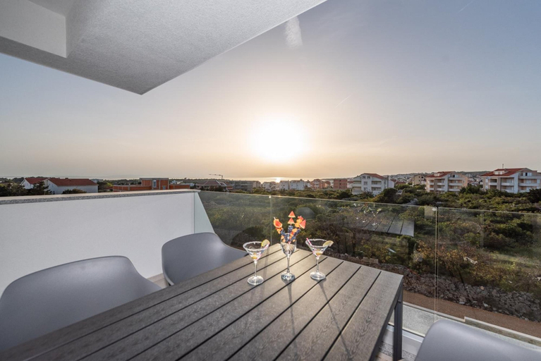 Others 5, Apartments & Rooms Pool Villas Maris, Novalja