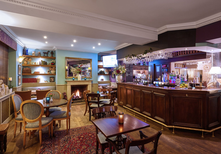 Food & Drinks 5, The Ormond At Tetbury, Gloucestershire