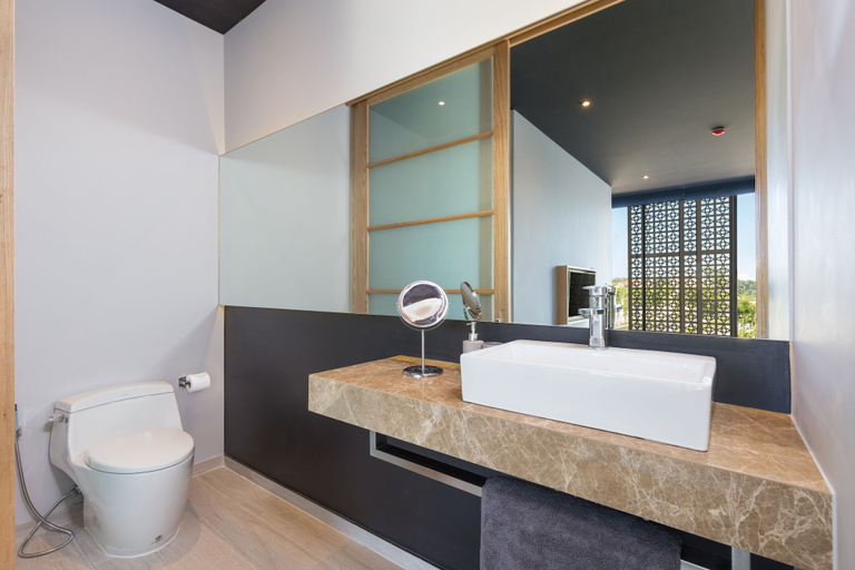 Bathroom, Loft Bonsai by Holiplanet, Phuket Island