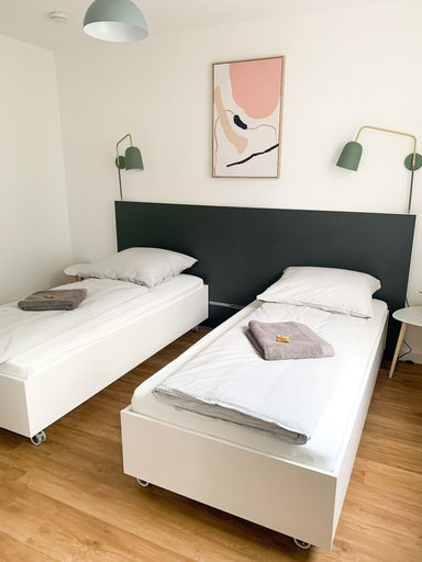 Bedroom 2, Glück Auf Appartement Lösortstra��e, Duisburg