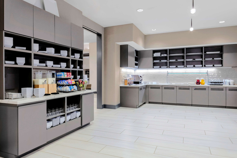 Food & Drinks 5, Hyatt House Charlotte/Rea Farms, Mecklenburg