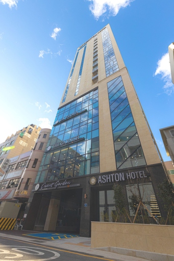Exterior & Views 2, Ashton Hotel, Jung